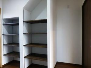 キッチン背面収納〈可動棚〉