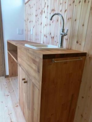 水槽置き用の手づくりカウンター