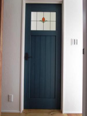 使うごとに味わいが増す無垢の建具